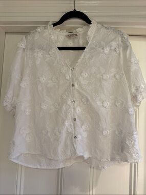Nanette Lepore White Floral Embroidered Button-Down Blouse